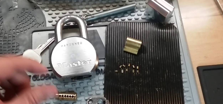 Rekey Master Lock in Nuevo